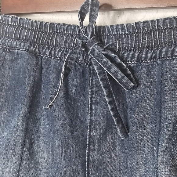 Articles of Society Lightweight Denim Shorts Size 26 - Picture 4 of 11